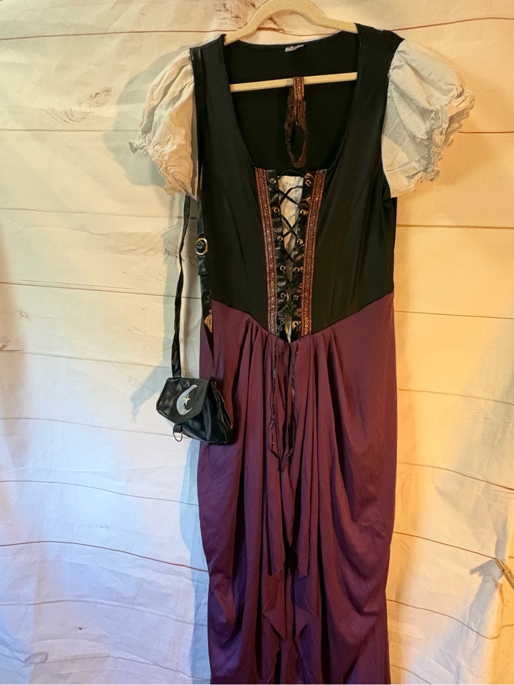 Purple and Black Corset-Style Women's Dress with Puff Sleeves
